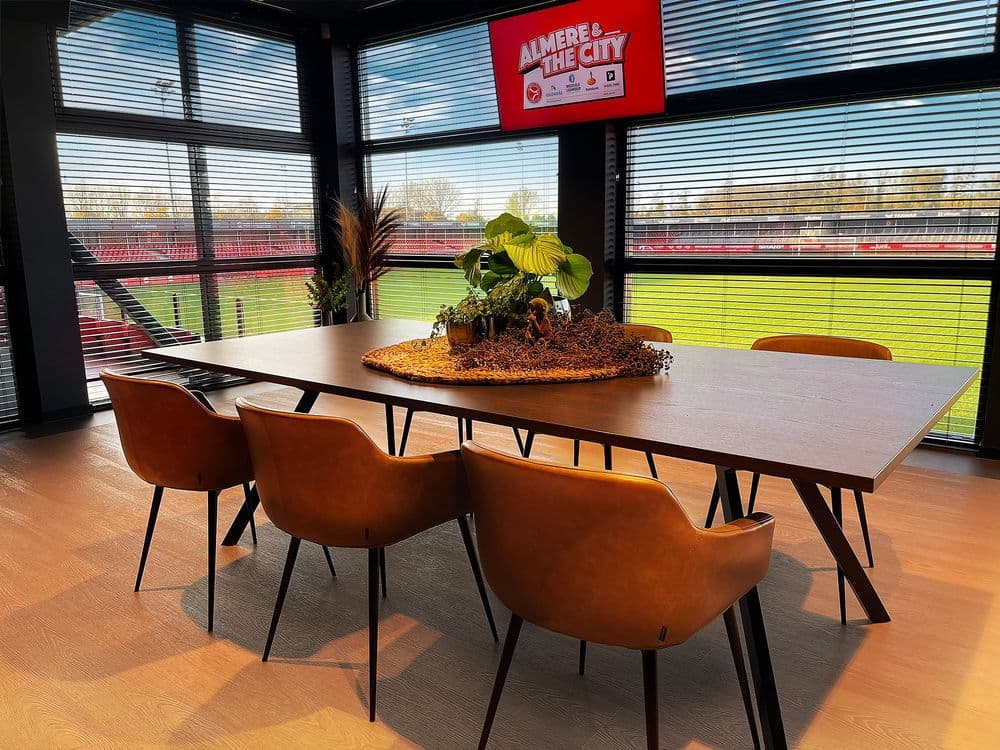 Almere City FC (Yanmar Stadion)